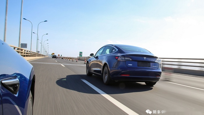 国产特斯拉Model 3首试：当硅谷基因遇上中国速度