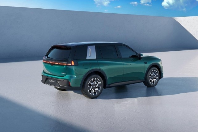 GEMINI双子动力中大型SUV 自游家NV上市 售27.88万元起