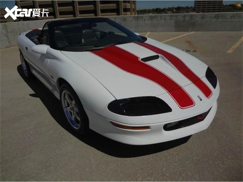 这也能捡漏?仅行驶3万英里的1996年雪佛兰camaro z28 ss