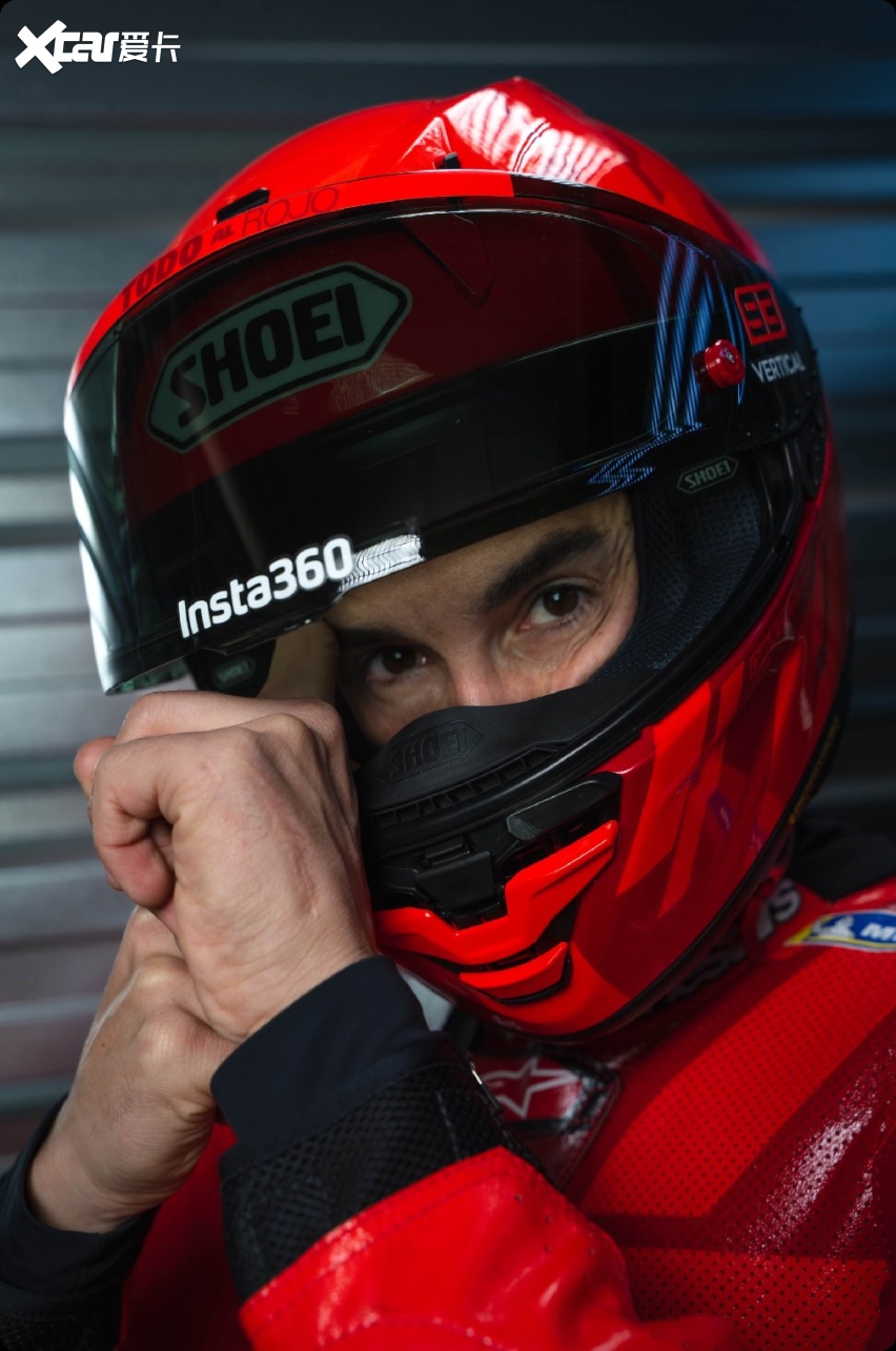 拿下九冠王！影石品牌大使马克·马奎斯斩获2025MotoGP年度冠军
