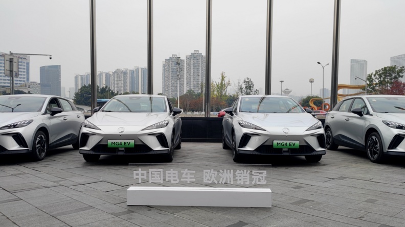 试驾MG4 EV，欧洲销冠究竟是什么样子？
