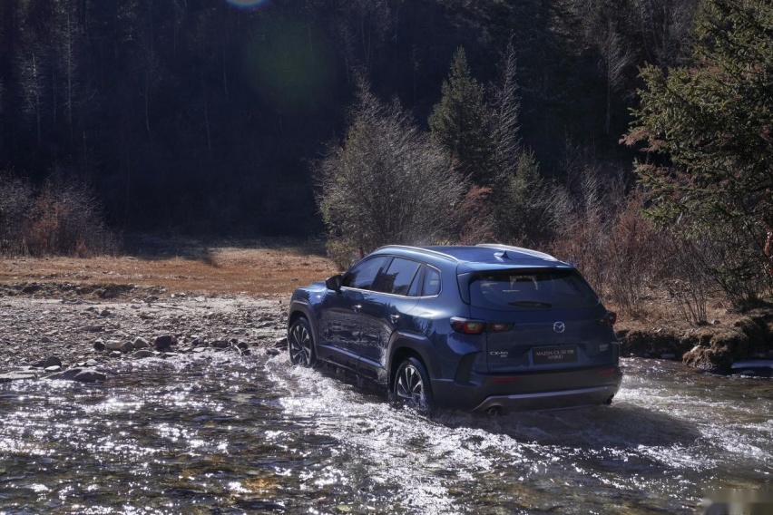搭载四驱+混动！梁家辉见证MAZDA CX-50行也新车下线