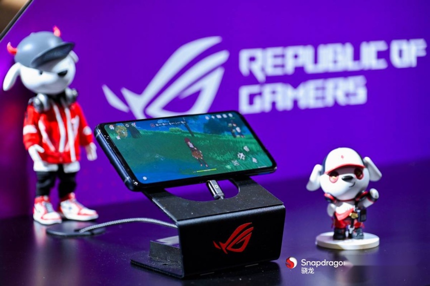 ChinaJoy观察：魔霸7Plus领衔&ROG7系列闪耀！信仰玩家燃