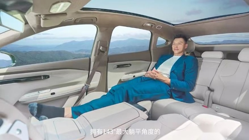 Model X平替！中大型纯电SUV昊铂HT预售价22万？