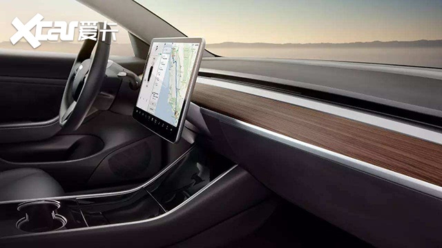 特斯拉国产MODEL 3售价不到30万，要抢宝马3系风头