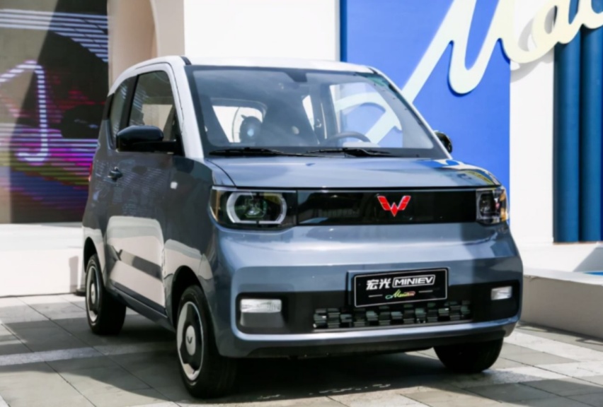 日系三款B级车均破2万/Model Y差点登顶，12月销量解析