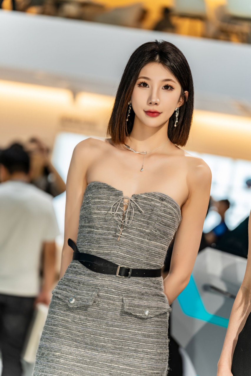 2024广州车展小姐姐大合集！是真男人就坚持到最后一张！