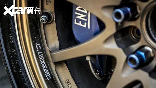 布雷博刹车制动代理告诉你到底应该换轮胎、换卡钳还是换刹车片？