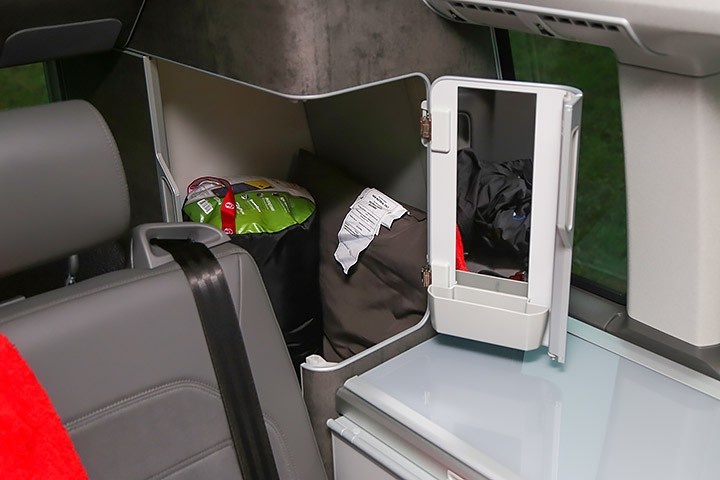 远赴加拿大，试驾大众最强露营车，看看好不好睡？