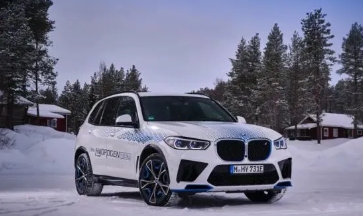 宝马宣布生产氢燃料电池SUV！纯电动汽车的地位不保？