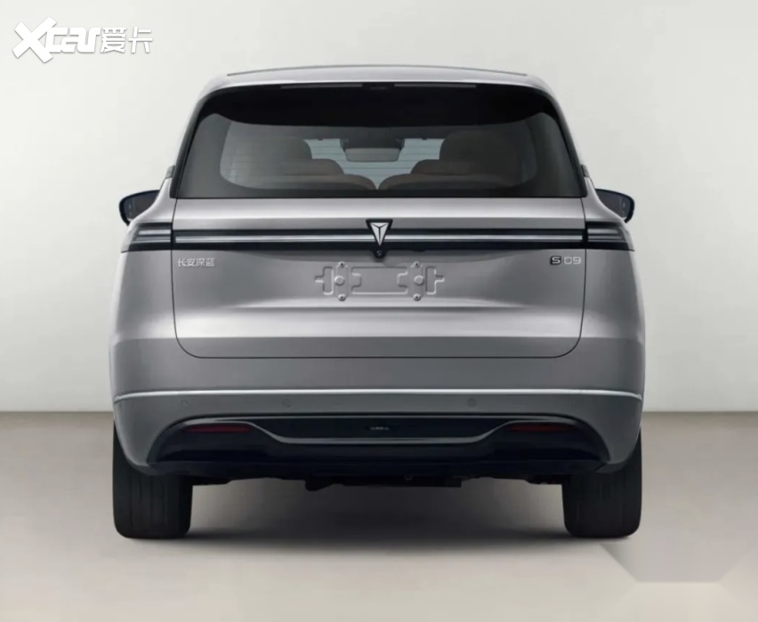 提前赏析2025年新车!小米打头阵/特斯拉迎新,更有百万级行政车