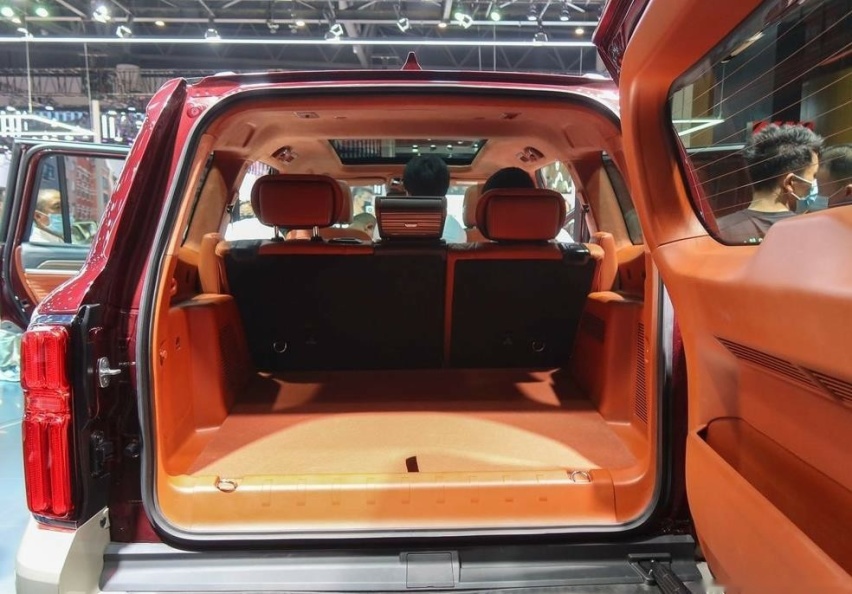 硬派豪华SUV，坦克500，更高颜值、更强动力！