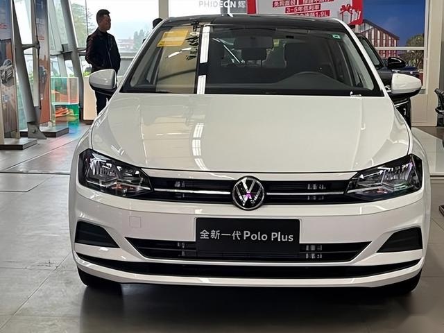 大眾polo(參數|詢價)新款亮相,外觀升級,小型車新風向?