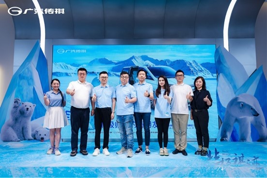 登北极 穿欧亚 最懂中国的MPV专家如何反向输出中国智造