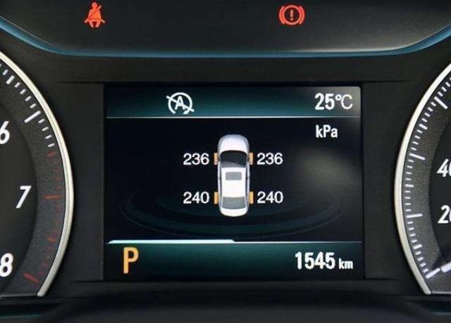 长假返程：长途行车2小时以上，牢记这几点，危急时刻能保命