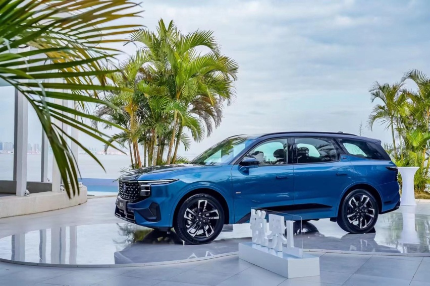 6L级油耗+7S级加速,长安福特锐界L高能登场,全家出游的大7座SUV