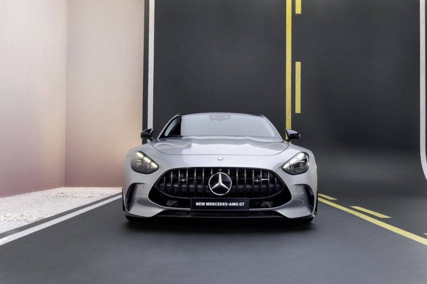 全新AMG GT亮相,零百3.2s，4.0T大V8+隐藏式尾翼