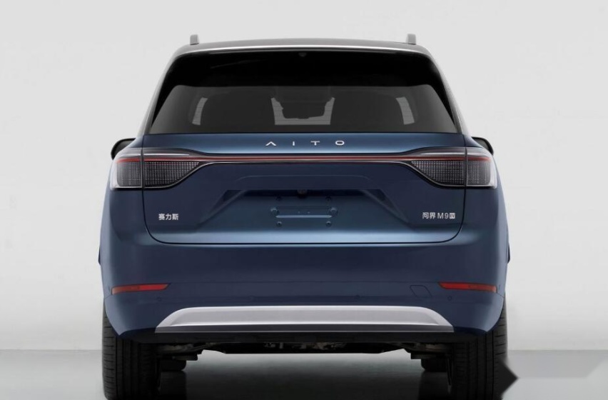 瞄准奔驰GLS/路虎揽胜！全新大型SUV问界M9申报信息曝光