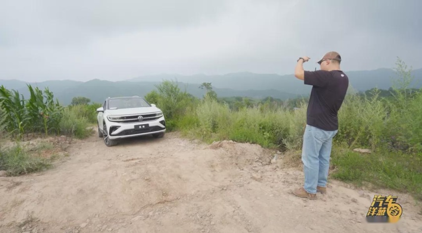 开一台2.0T超大号6座SUV，还敢去越野？