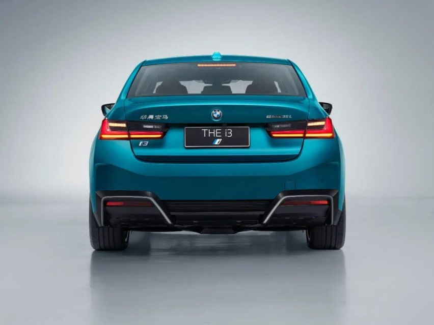 引领电动美学新风尚，全新BMW i3满电来袭