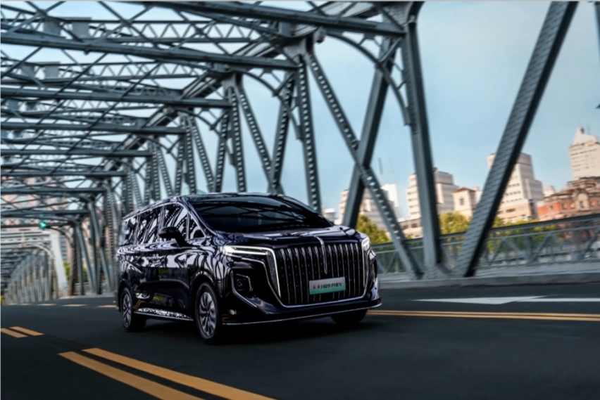 高端出行再进阶 新红旗H9/红旗HQ9 PHEV 南京上市