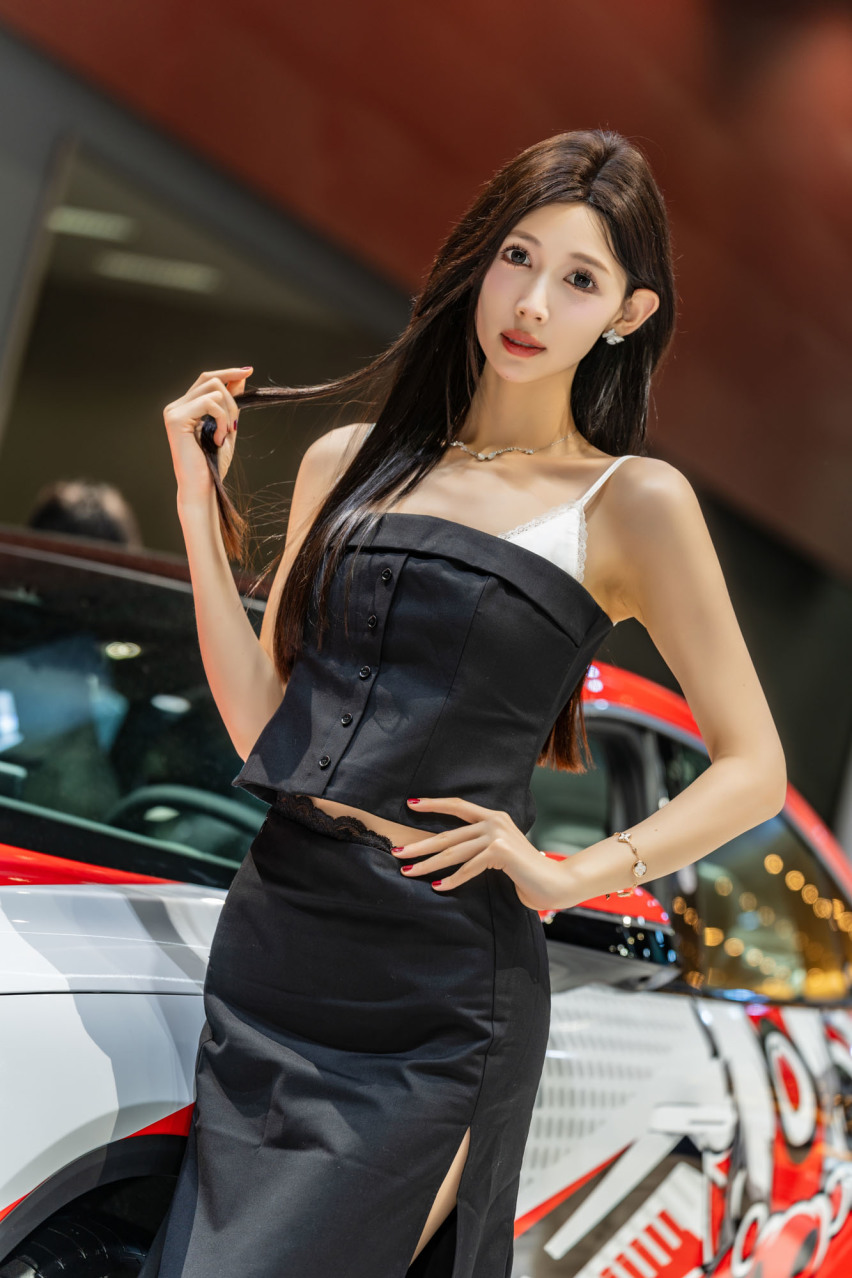 2024广州车展小姐姐大合集！是真男人就坚持到最后一张！