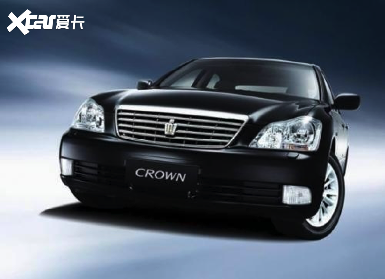 停产1年复活皇冠,丰田割韭菜太明显!砍去后驱,不如选汉兰达