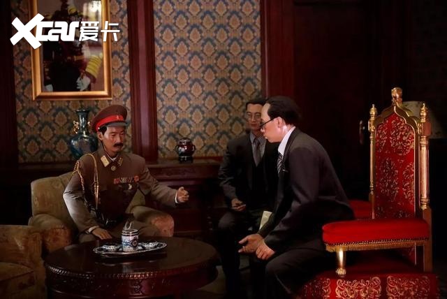 这座中国唯一省市同名的城市，因一条铁路改变命运...