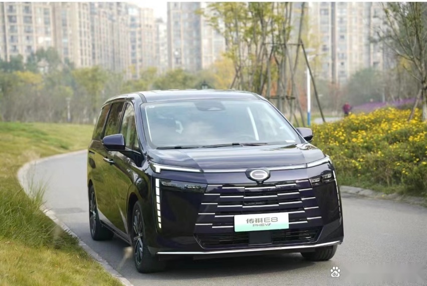 售价20.98-22.98万元，中型MPV，搭载2.L插混，深度解析传