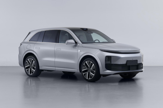理想L6实拍图曝光，定位中型五座SUV，预计售价在30万以内