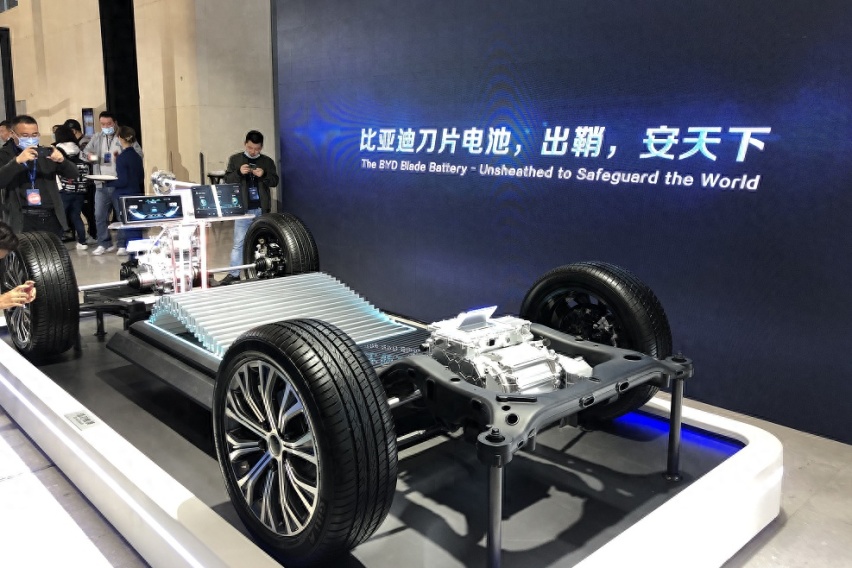 为什么都说，纯电汽车不如油车安全？