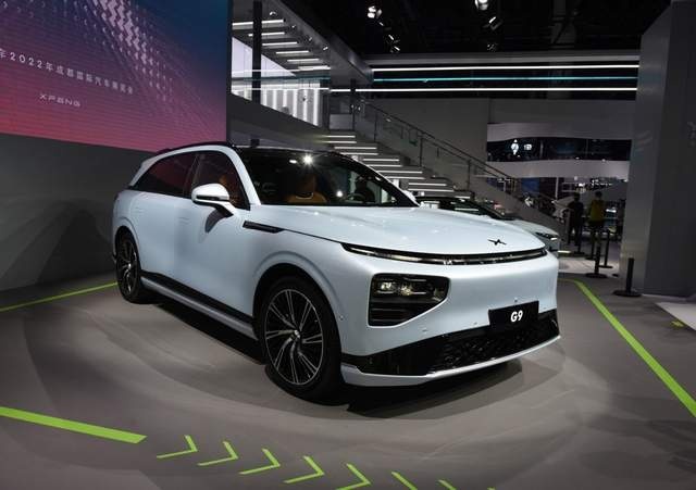 堪称“50万内最好的SUV”上市了，卖30.99万起，哪款性价比更高？