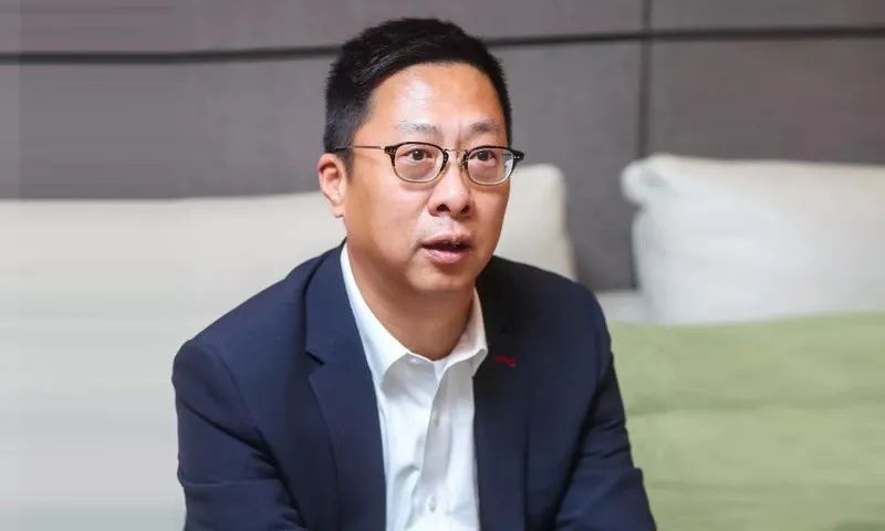 别克全新轿跑SUV来了，现代IONIQ 6实车曝光…丨今日车闻