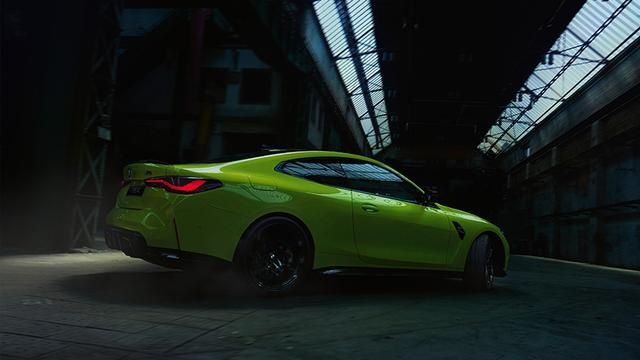 3.0T直六，配“随车教练”，宝马M4才是如今性能车的担当