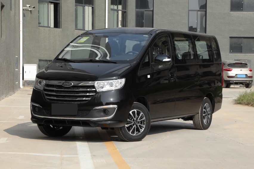 工薪家庭建议开MPV,不妨看看这两款车,省油还耐用