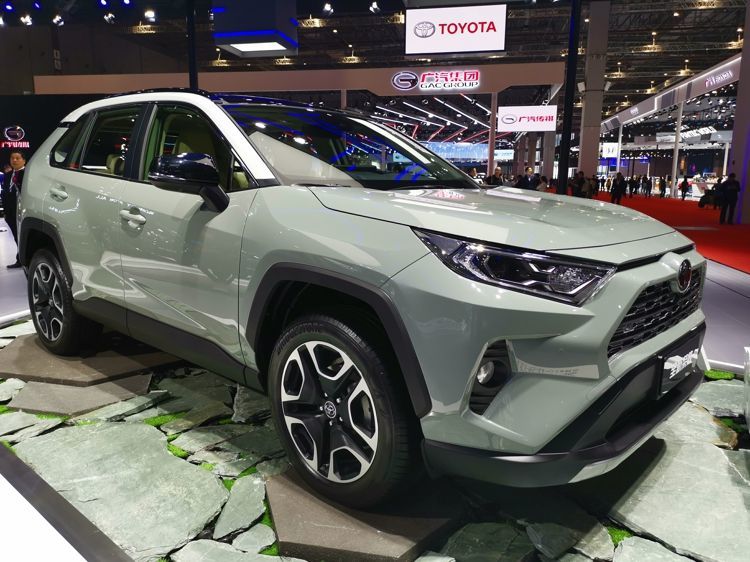 全新RAV4亮相上海车展