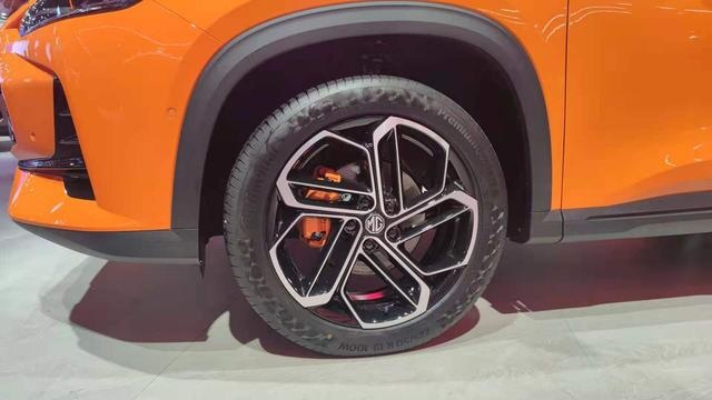 MG全新紧凑级SUV  MG ONE亮相2021成都车展