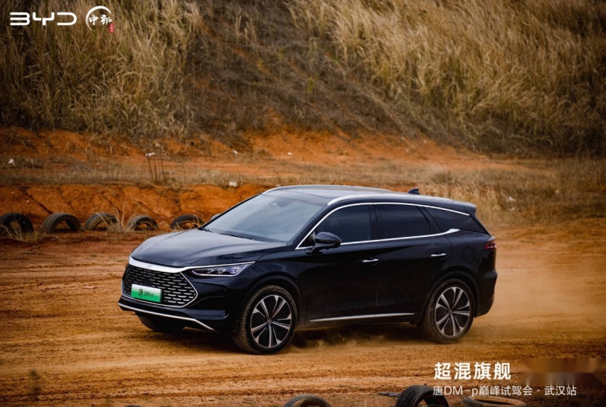 30万仍能卖爆的自主SUV！试驾解析比亚迪唐DM-p