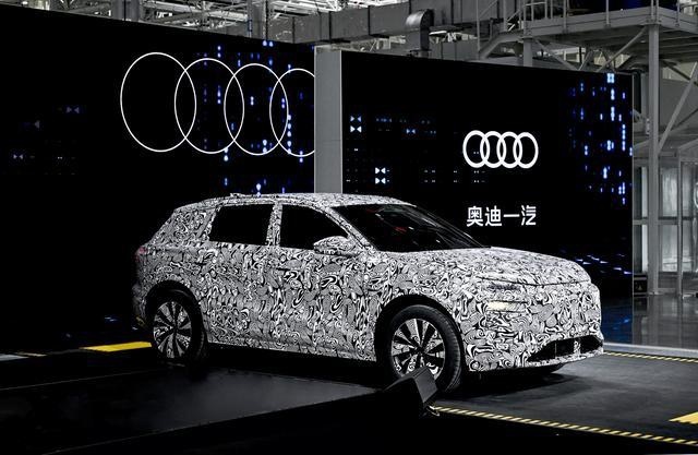 大众中国：不弃油车，奔向电动，新推插混