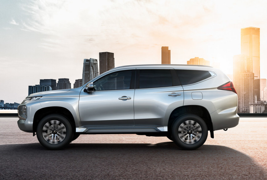 全路况大7座SUV 新款帕杰罗·劲畅上市 售28.98万起