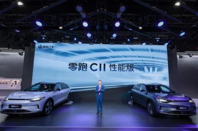 新知达人, 最高巡航550km 零跑C11性能版 技术升级 破百约4秒