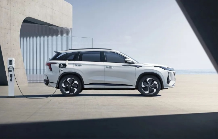 第三代CS75PLUS智电iDD：拉开SUV市场新竞争格局的序幕