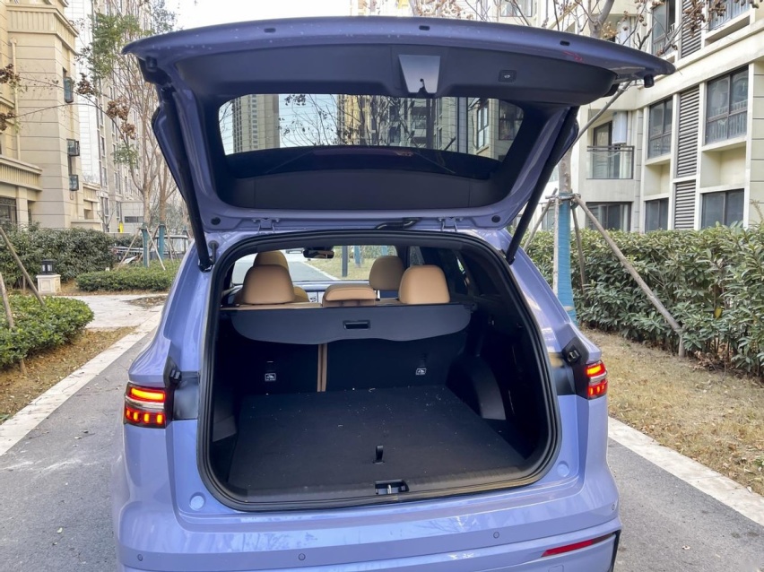 买一得三，续航超1300km，星越L Hi·P用实力叩开用户心门