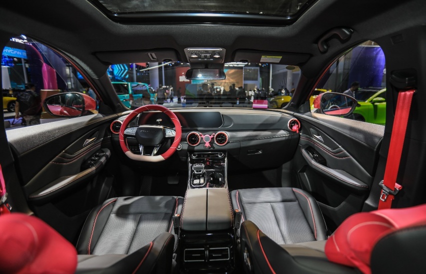 中国首款女性定制SUV，风行T5 EVO女神版发布
