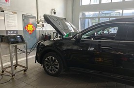 2025款昂科威Plus新车电瓶没电！车主：质疑质检标准，用车有顾虑