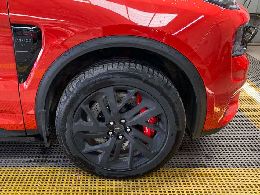 领克01改装TEI Racing S系列街道版高性能制动套件