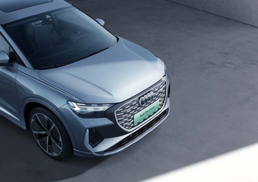 为续航买单才是真豪华，奥迪Q4e-tron续航605km，科技属性抢眼