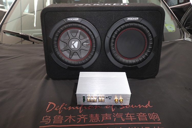 乌鲁木齐慧声马自达、吉普、丰田等车型汽车音响改装案例分享