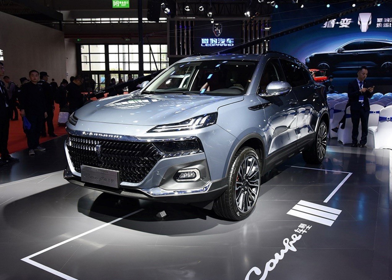 雖然這新車大燈像領(lǐng)克,內(nèi)飾像標(biāo)致,但如果價格合理,有戲 雖然這新車大燈像領(lǐng)克,內(nèi)飾像標(biāo)致,但如果價格合理,有戲