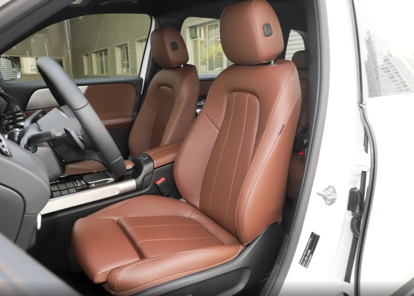7座奔驰SUV，却不足30万！奢华内饰，轴距超2.8米，有面儿